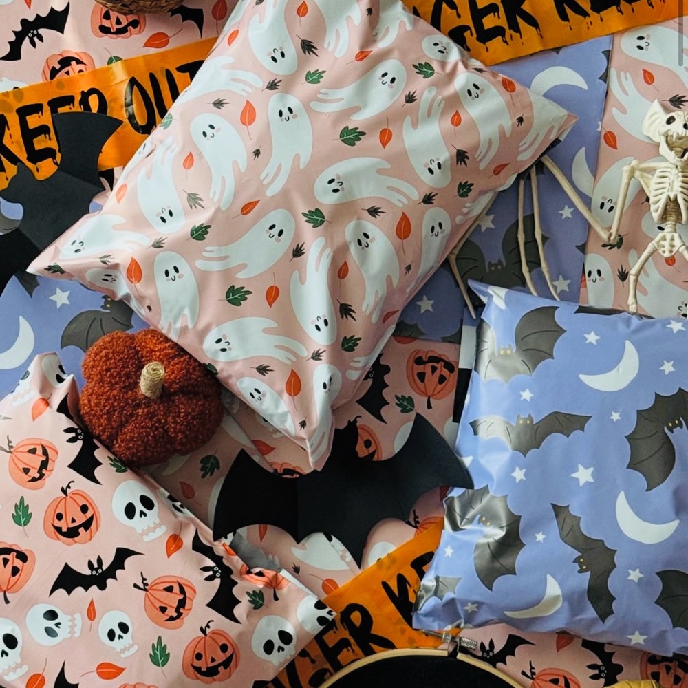 Halloween 🎃 Poly Mailers 14x17 Pack of 25 - Picture 6 of 6